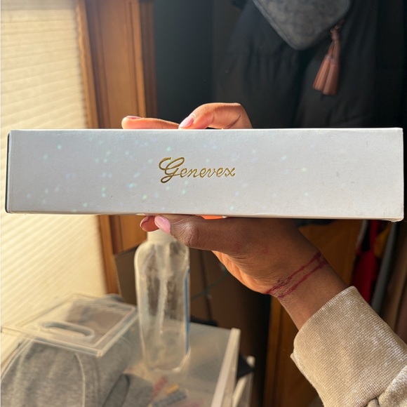 Geneva Red and Silver Women's Watch - Picture 5 of 7